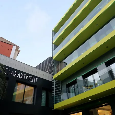 Cosmo Aparthotel 4*