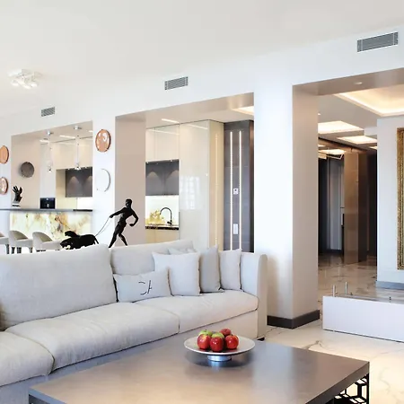 Apartmanhotel Cosmo 4*