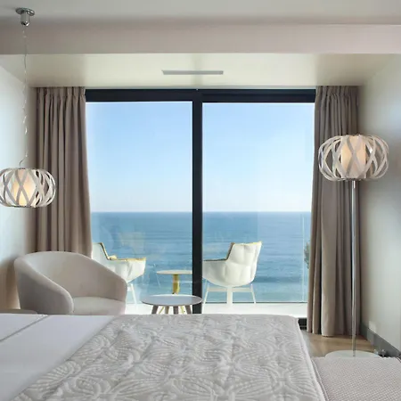 Cosmo Aparthotel Castell-Platja d'Aro