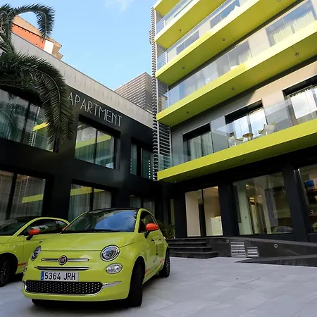 Cosmo بلاتجا ذارو