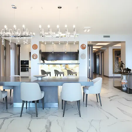 Cosmo Lejlighedshotel 4*