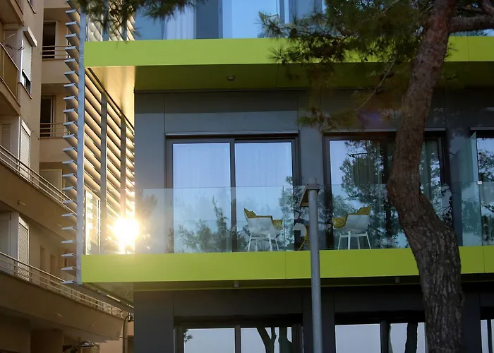 Ξενοδοχείο με διαμερίσματα Cosmo Platja d'Aro