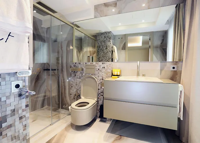 Ξενοδοχείο με διαμερίσματα Cosmo